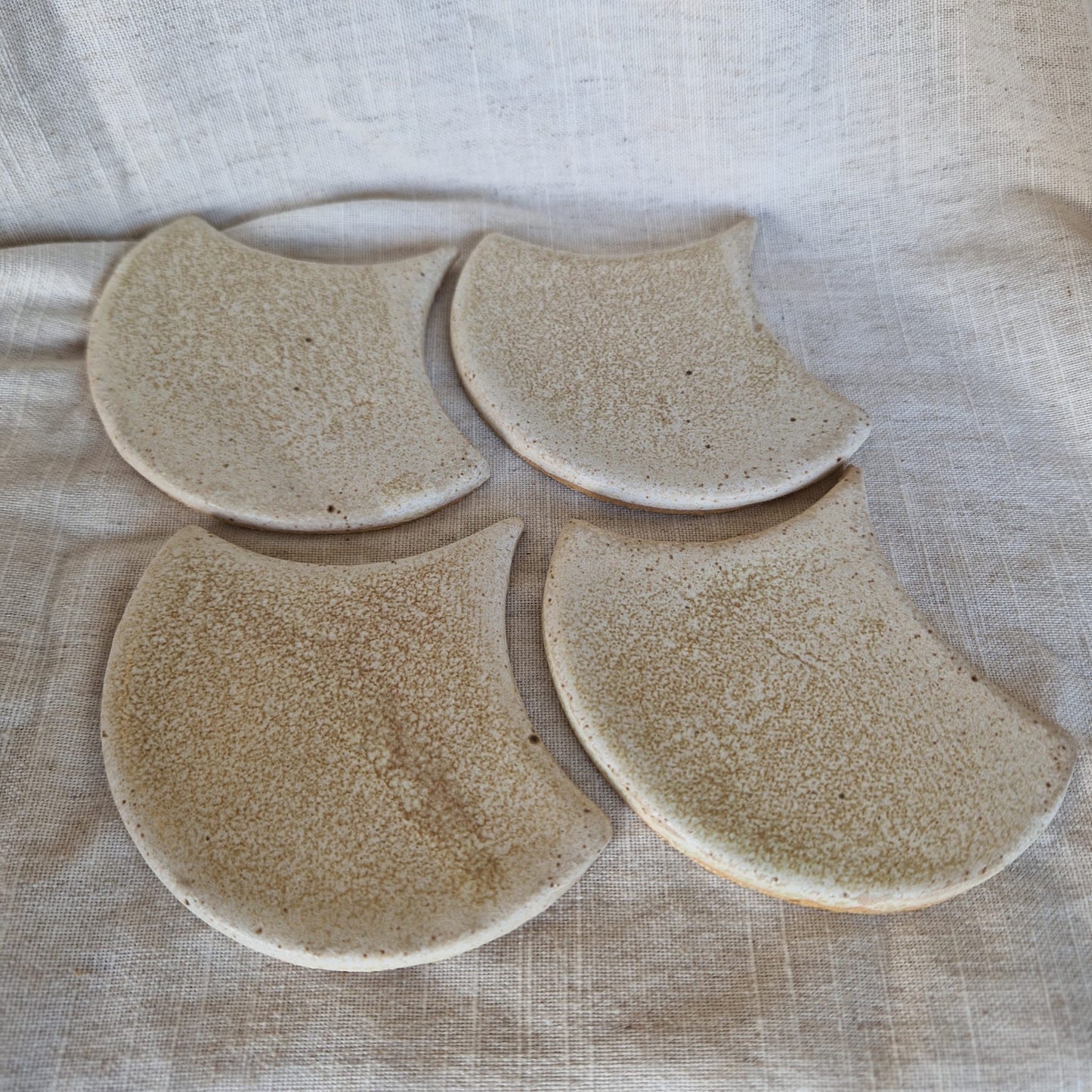 Cream coaster sets