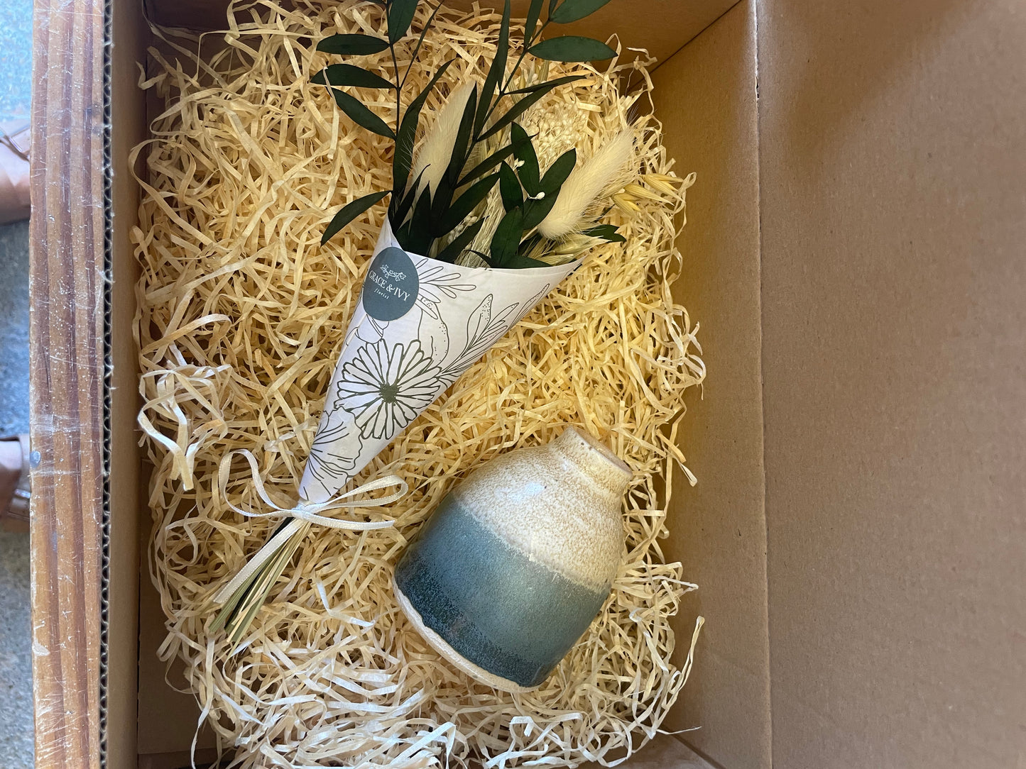 Cream Bud Vase/ Reed Diffuser Bottle