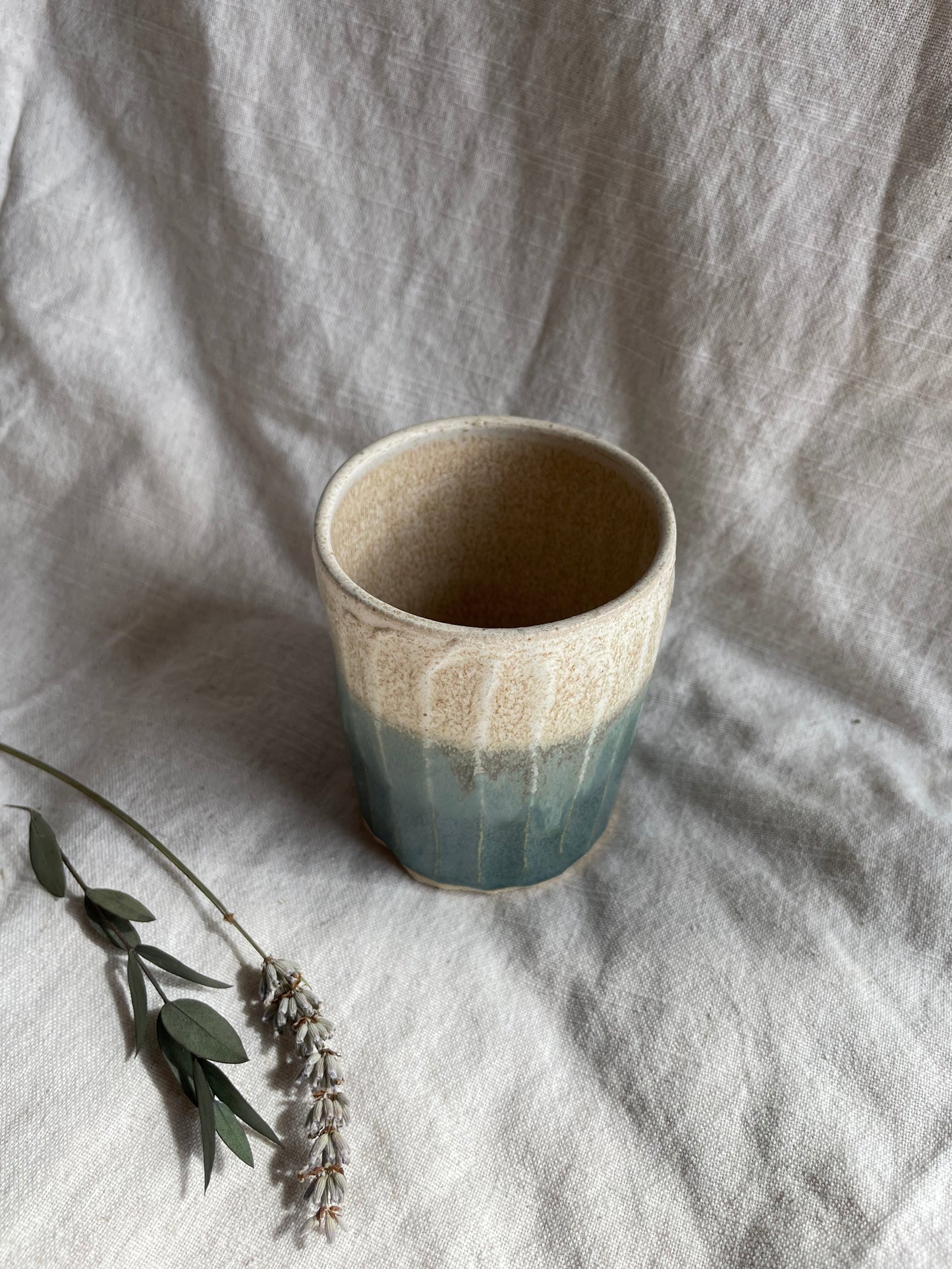 Mountains 250ml Beaker