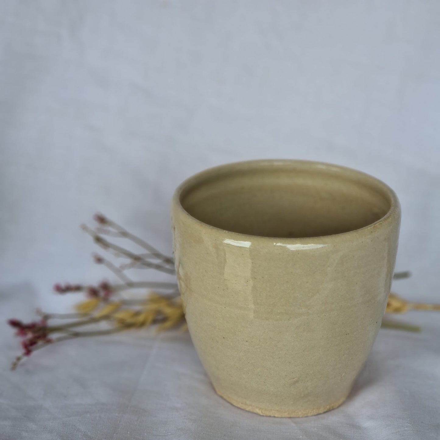 White 10cm planter