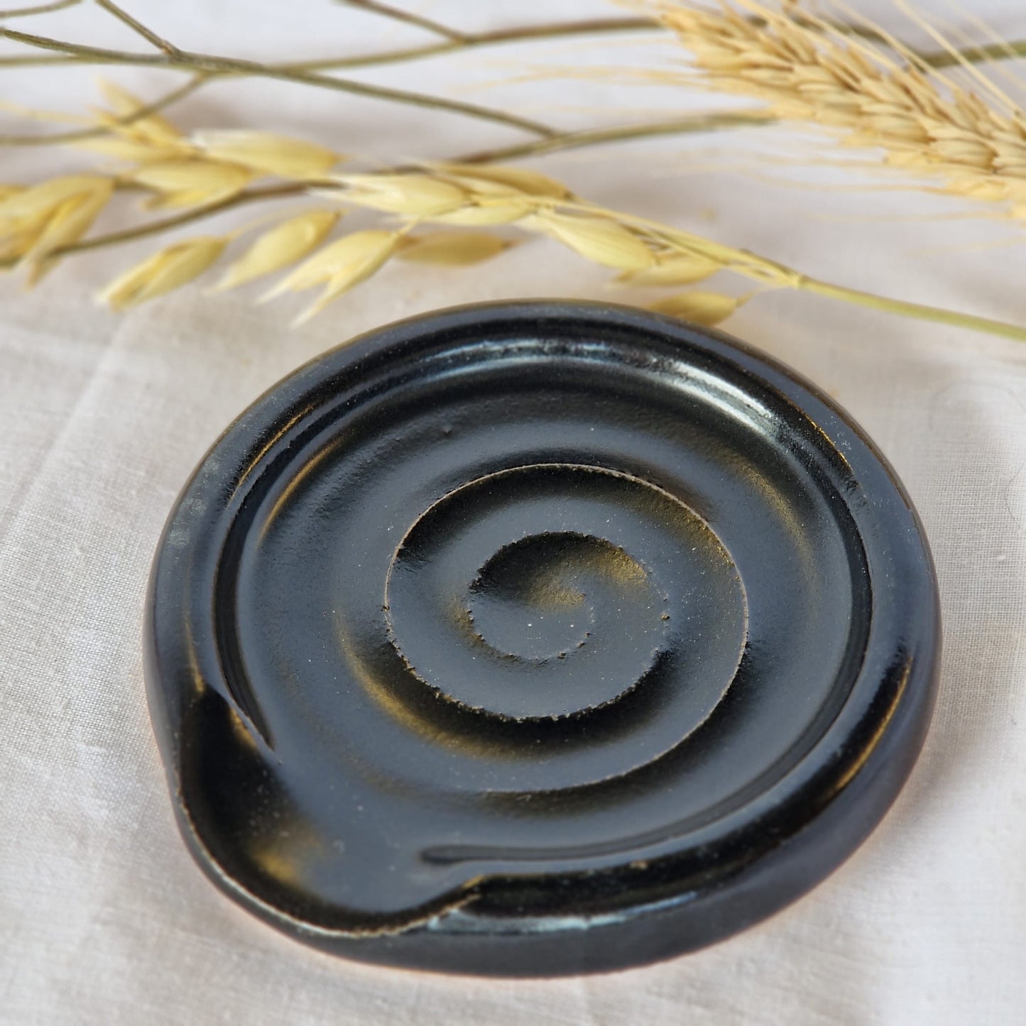 Black mini spoon rest