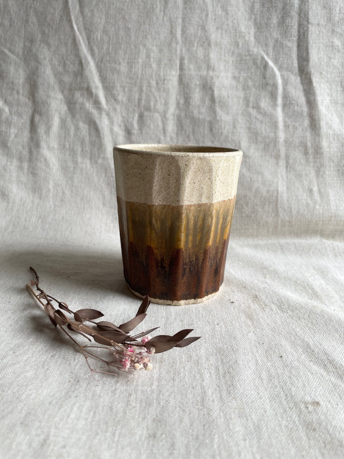 Sandstorm 250ml Beaker