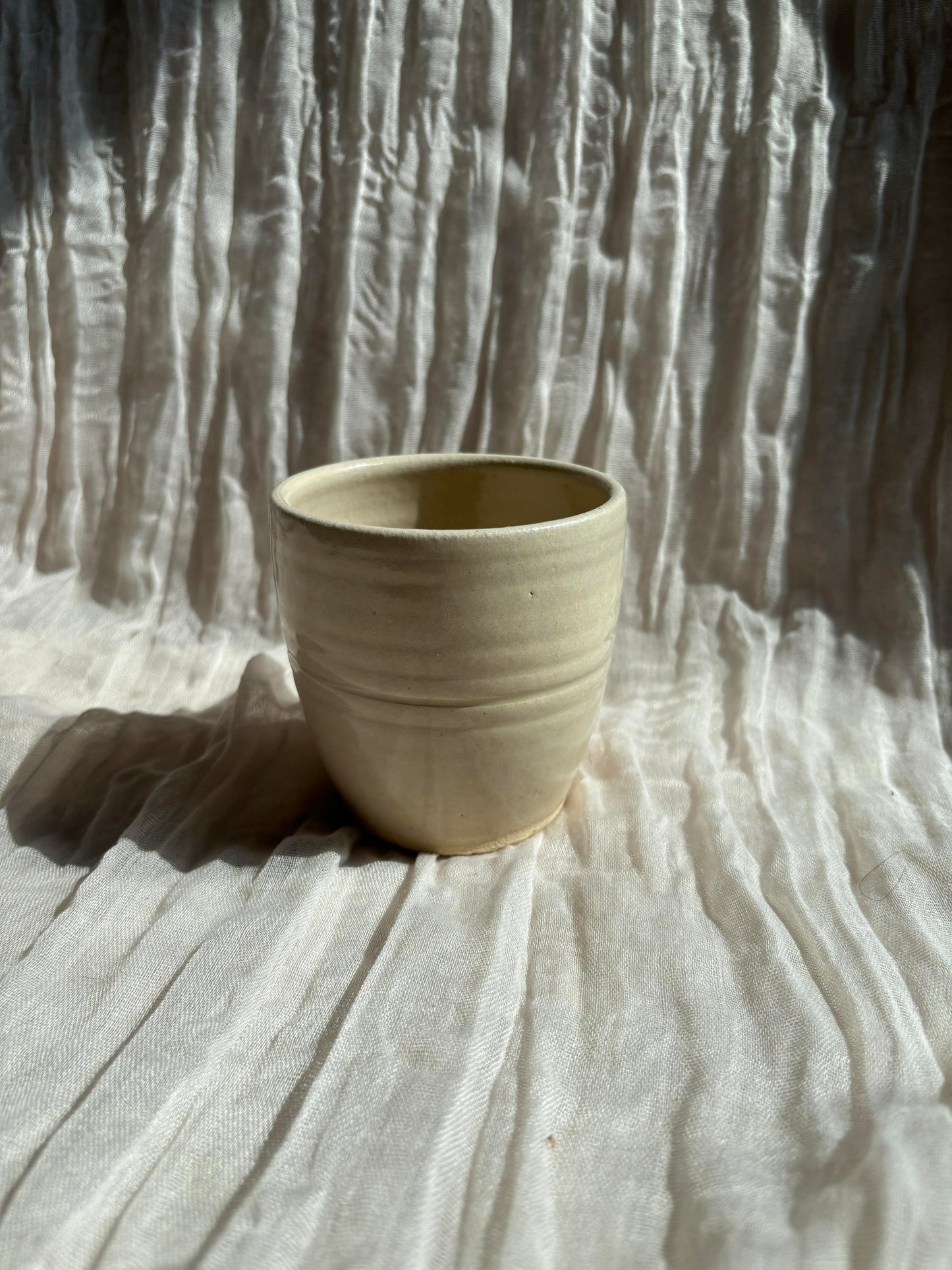 White 250ml cup