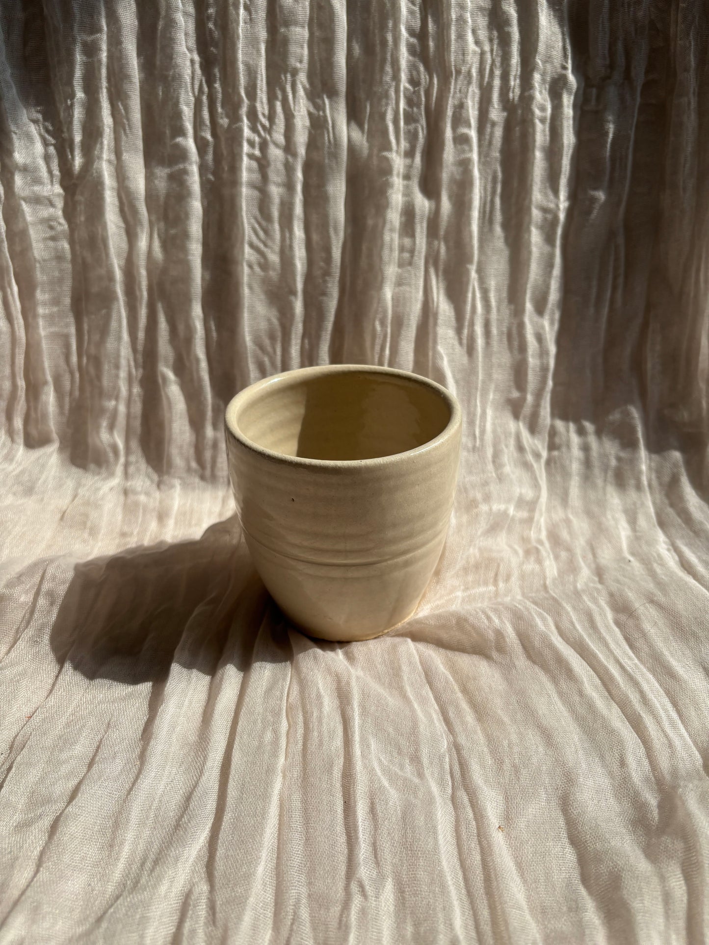 White 250ml cup