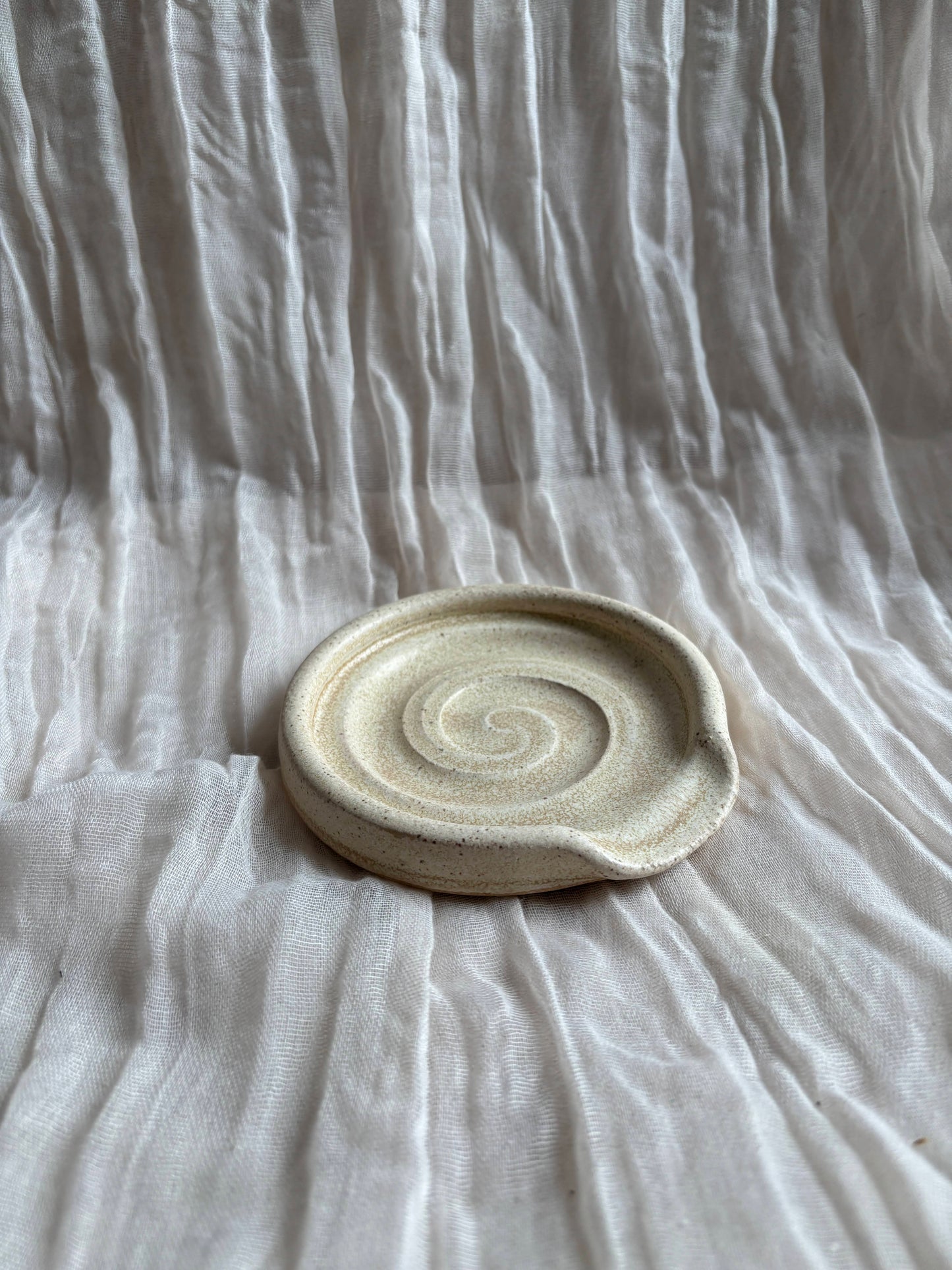 Cream Spoon Rest