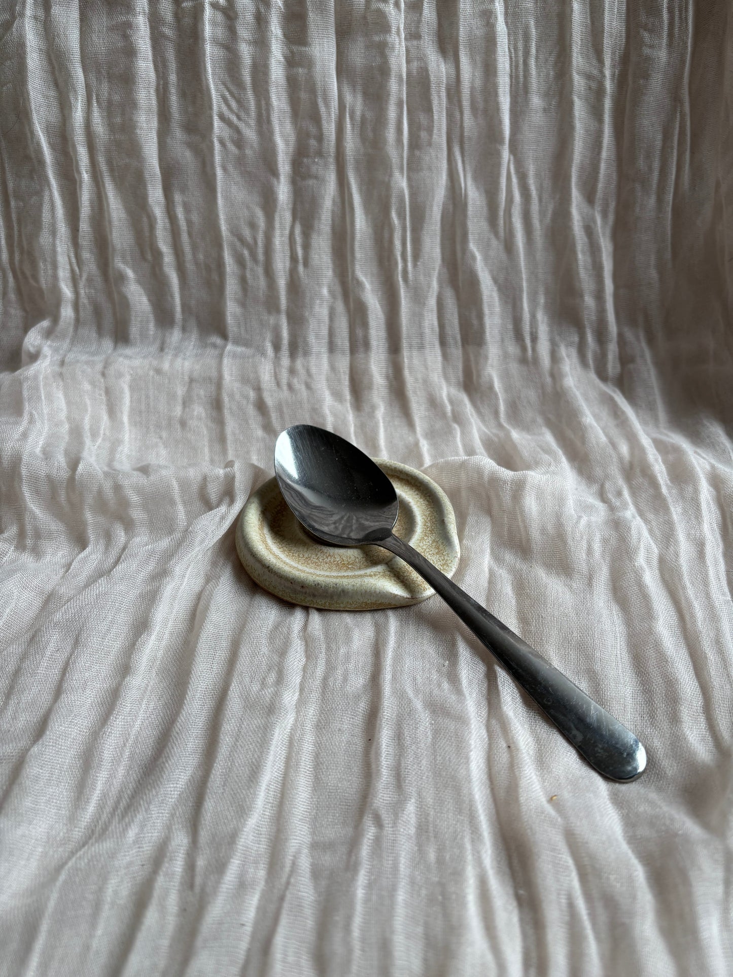 Cream Mini Spoon Rest