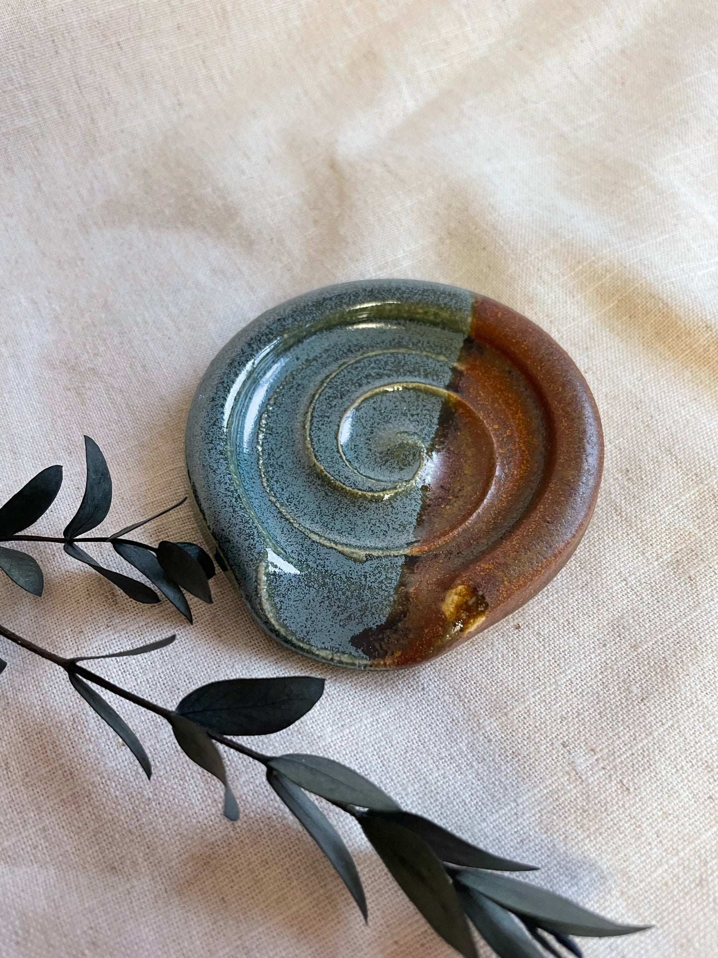 Earth Mini Spoon Rest