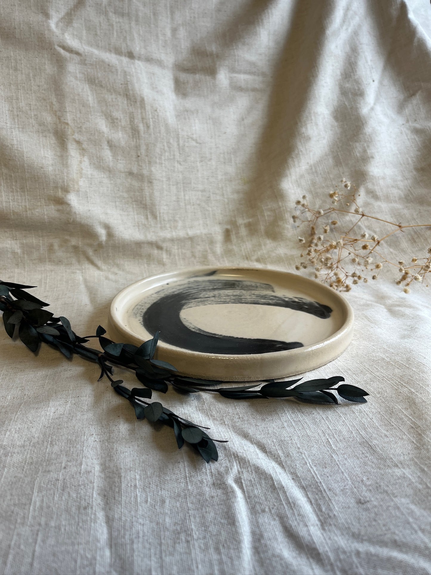 The Maker's Mark Cake Plate