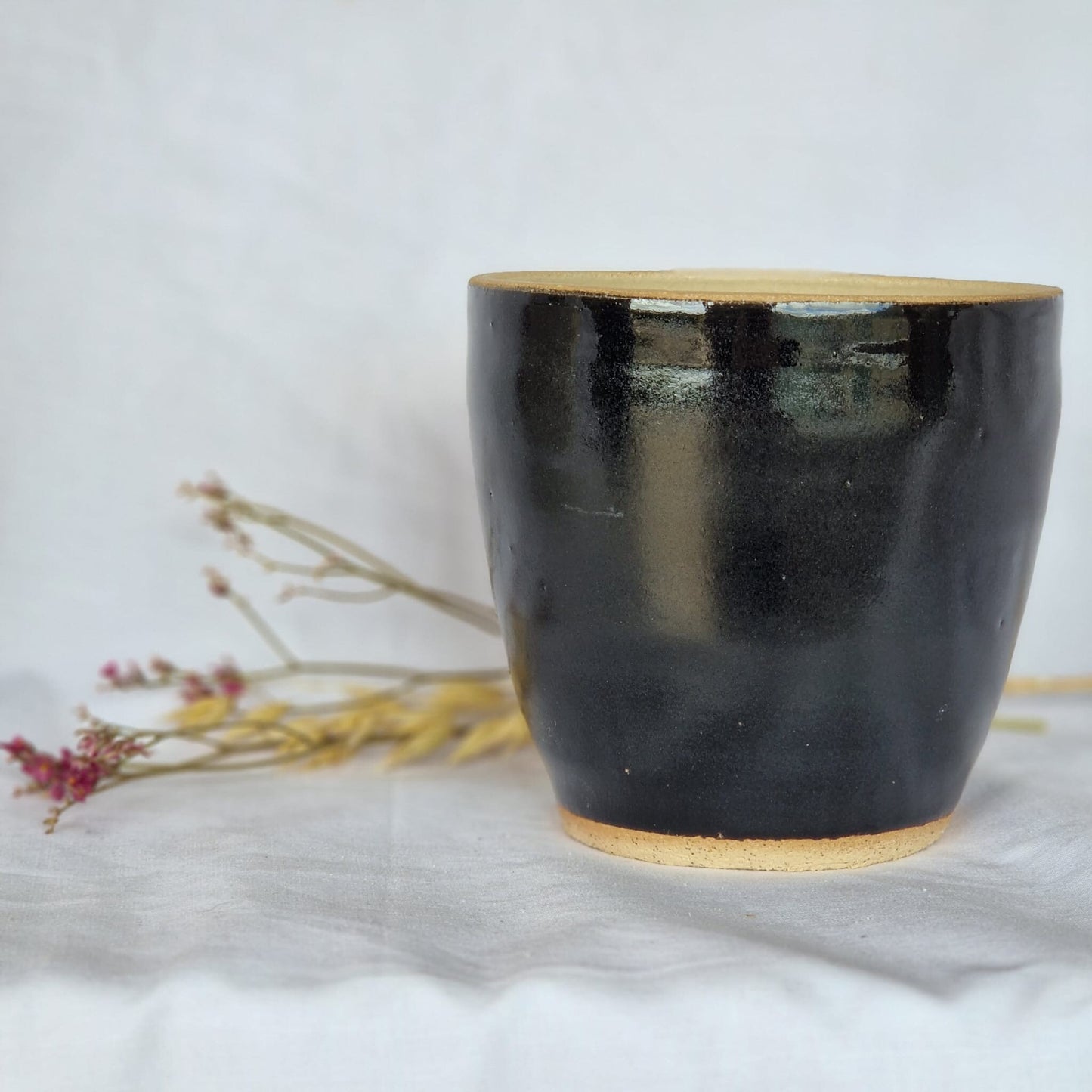 Black and White 10cm Planter