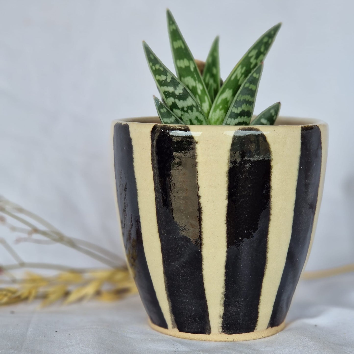 Stripe 10cm planter