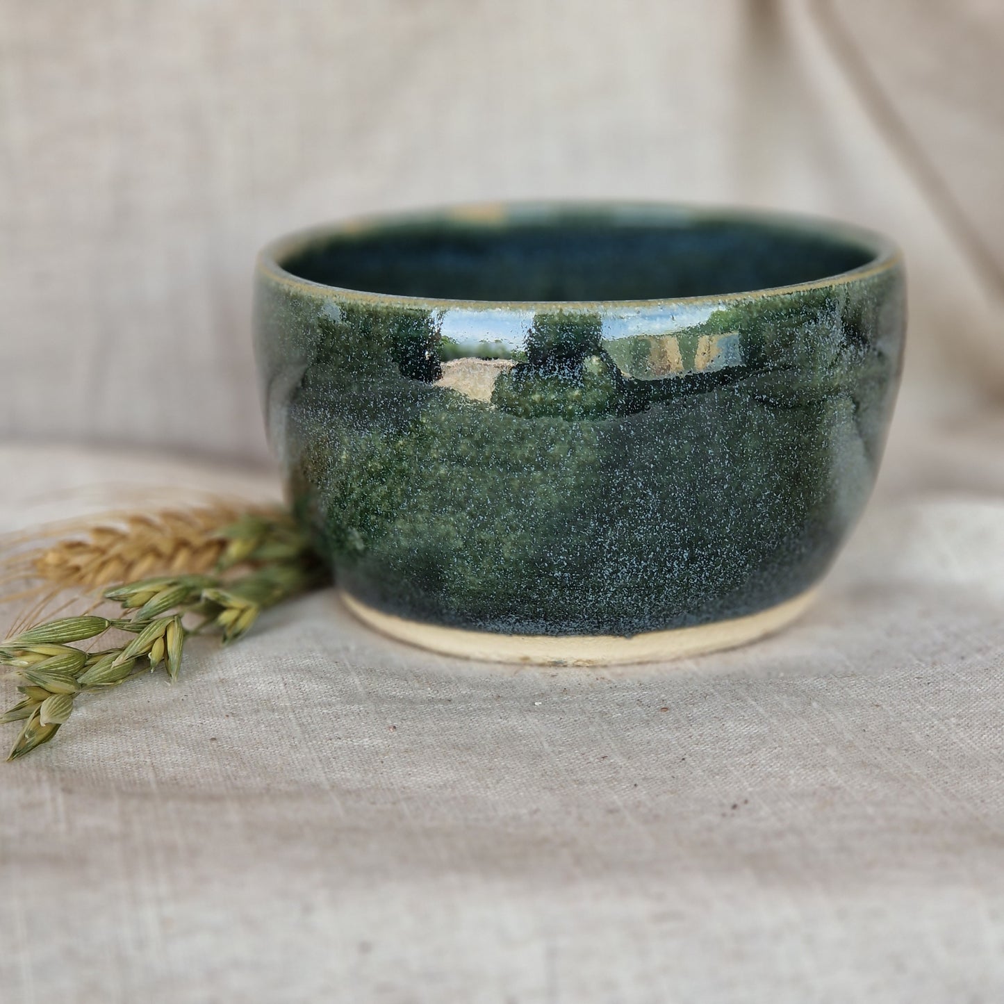 Green tea bowl