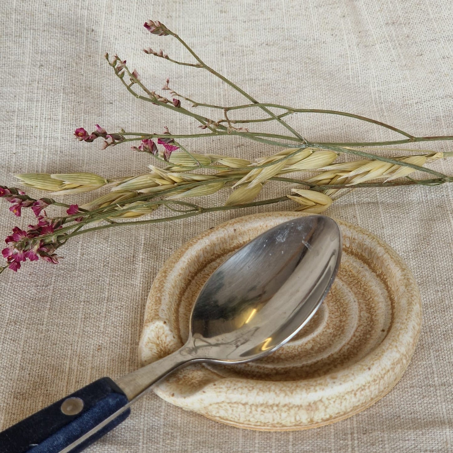Cream Mini Spoon Rest