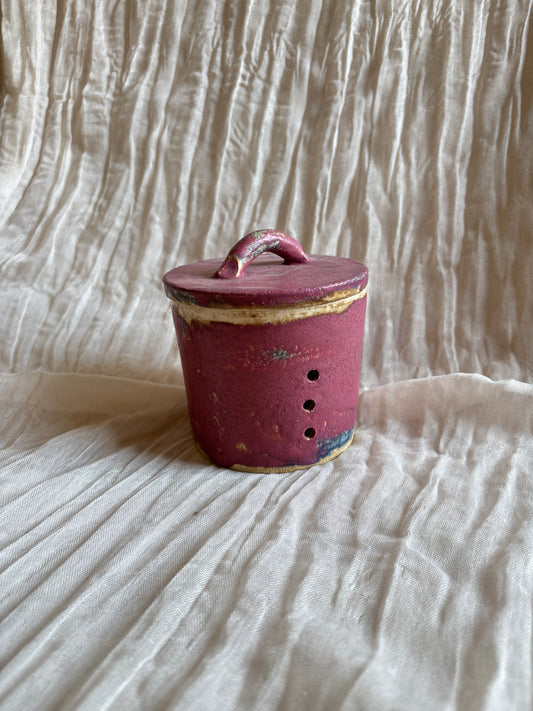 Dark Pink Garlic Pot