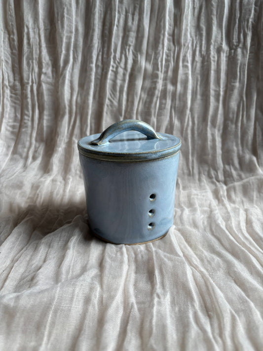 Sky Blue Garlic Pot