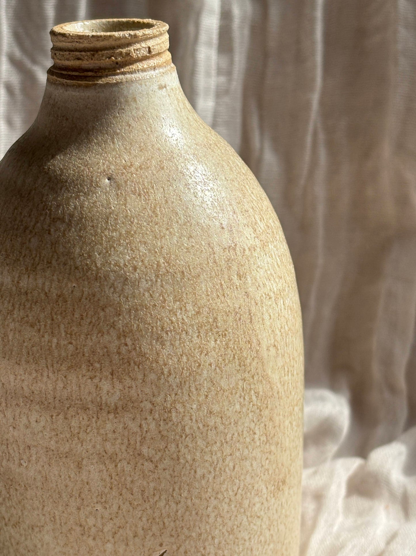 Cream Liquid Soap Dispenser Bottle