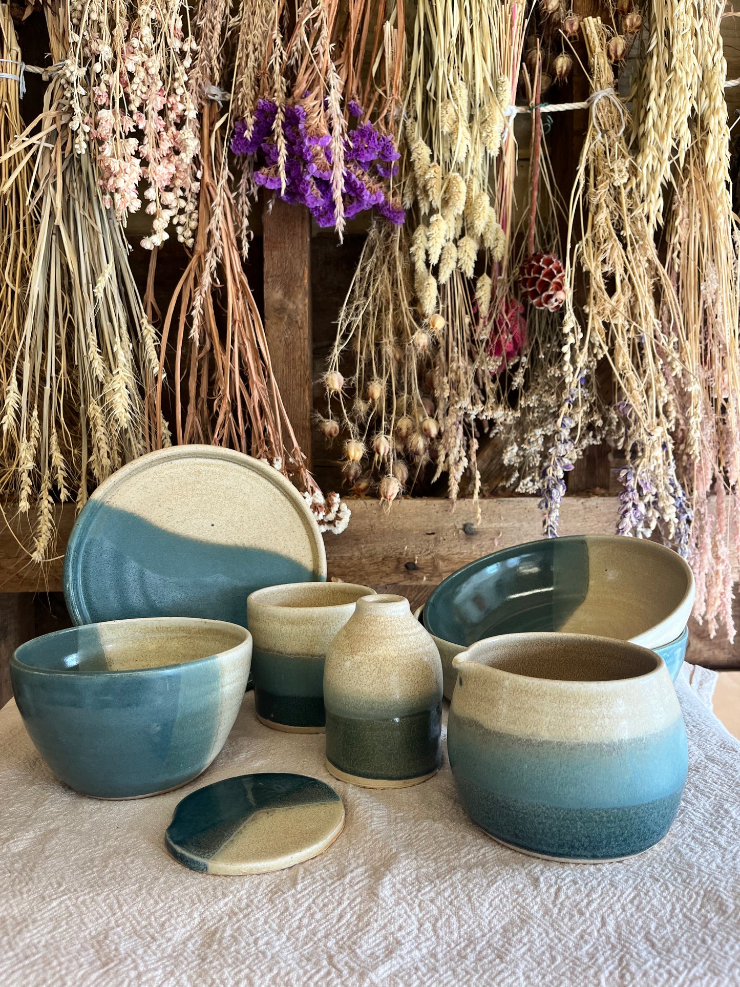 Seconds Bundle 1. Mountains Kitchen Set