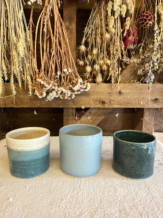 Seconds Bundle 7. Assorted planters