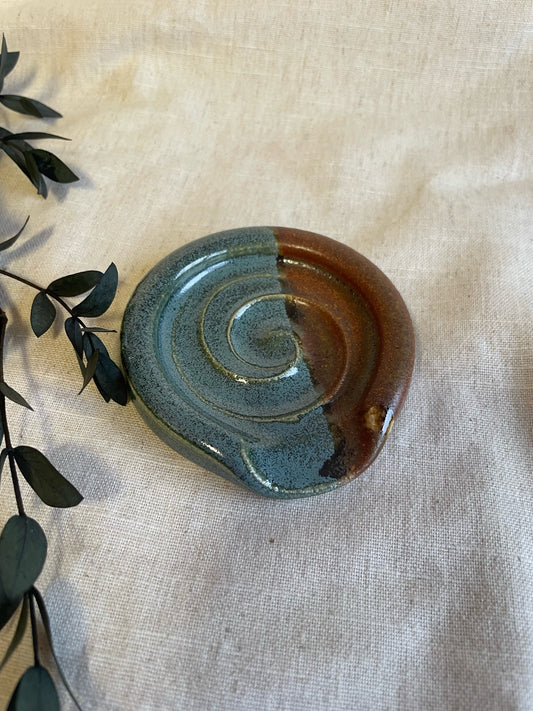 Earth Mini Spoon Rest