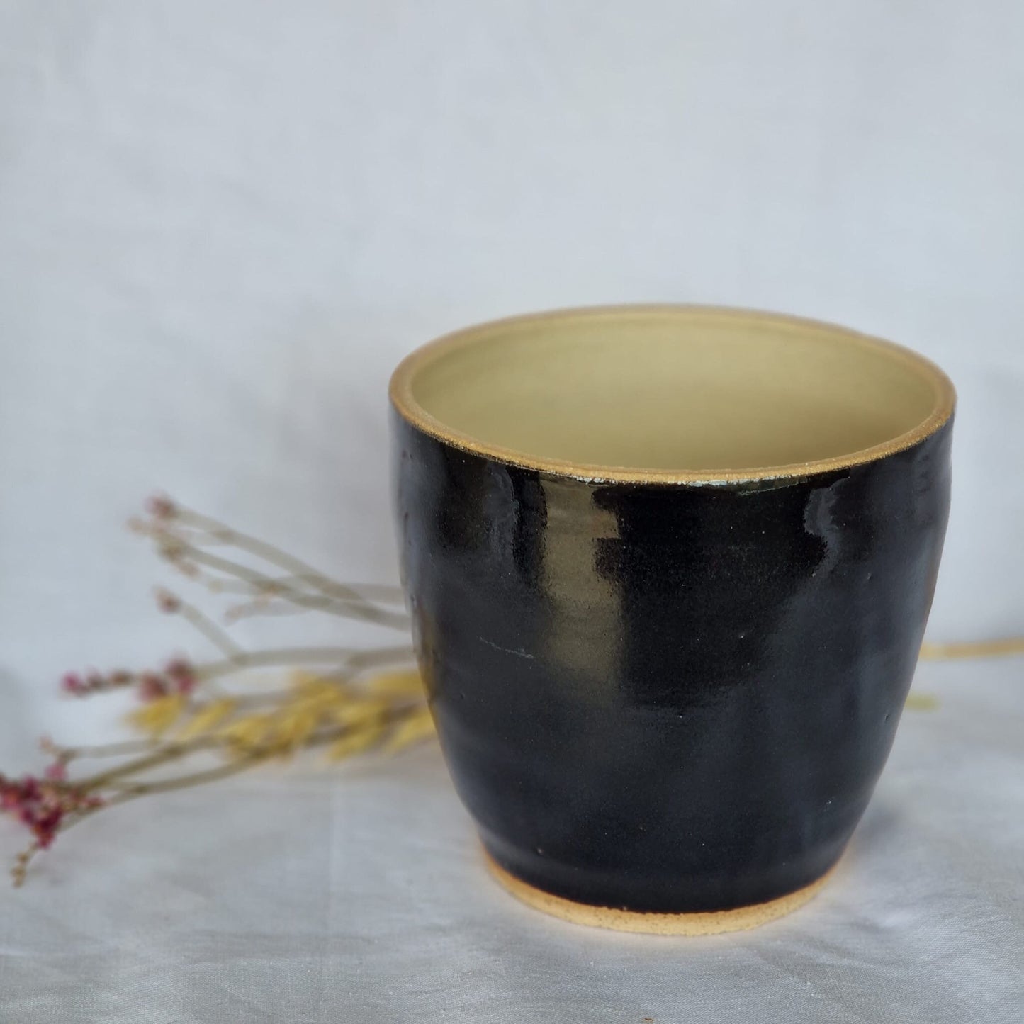 Black and White 10cm Planter
